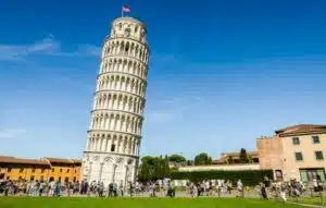 La Fascinante Historia de la Torre de Pisa