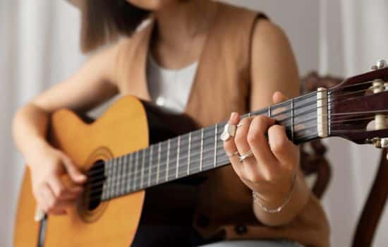 Aplicaciones para Aprender a Tocar la Guitarra