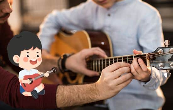 Tocar guitarra y transforma tu pasión en música