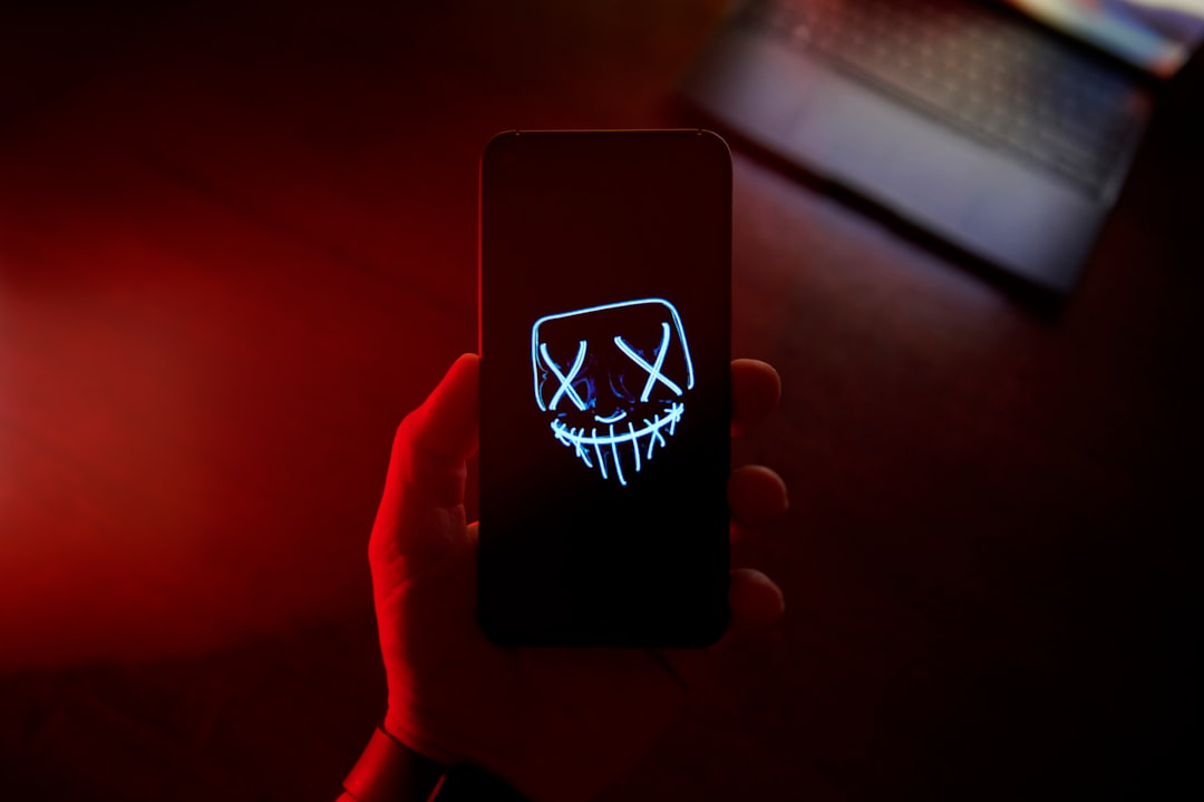 Detector de fantasmas en tu móvil: descubre si estás solo